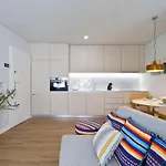 Boutique Rentals- Sea Breeze Apartment Porto