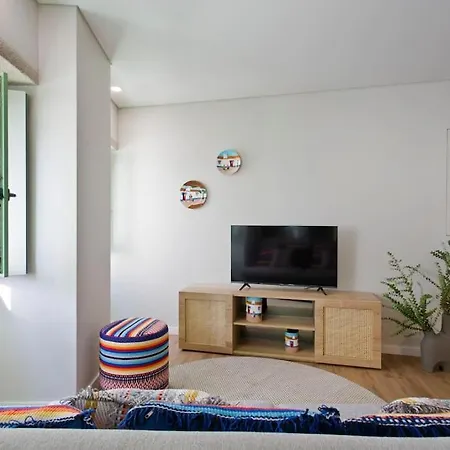 Apartment Boutique Rentals- Sea Breeze Porto